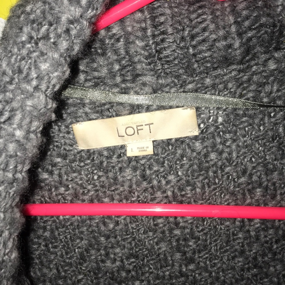 LOFT Cardigan - Picture 2 of 2